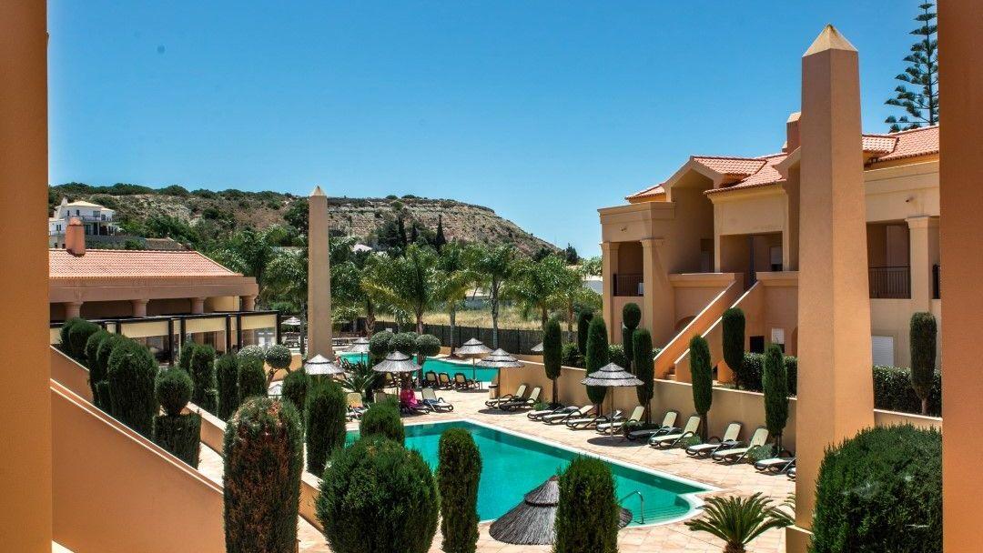 Aparthotel Baia Da Luz