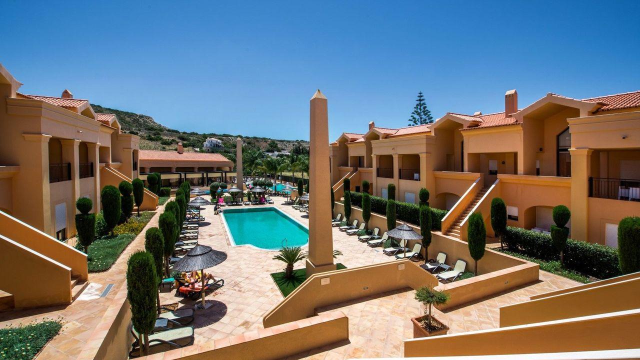 Aparthotel Baia Da Luz